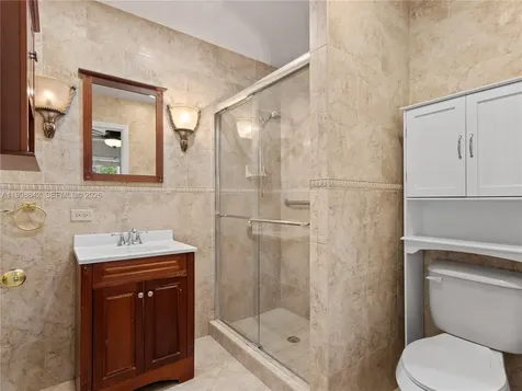 6665 NW 39th Street Virginia Gardens FL 33166