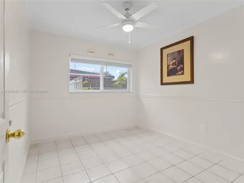 6665 NW 39th Street Virginia Gardens FL 33166