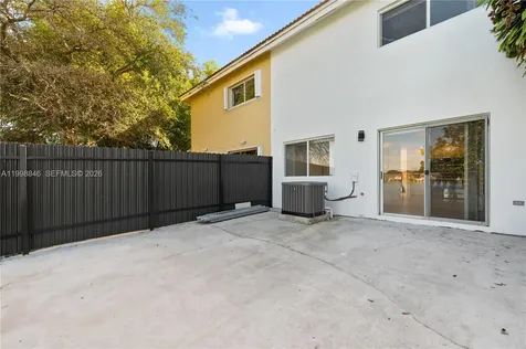 365 NW 109th Avenue Miami FL 33172
