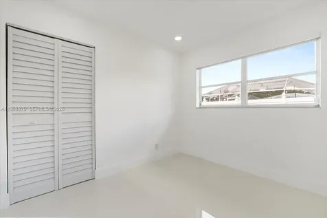 1910 NW 36th Street Oakland Park FL 33309