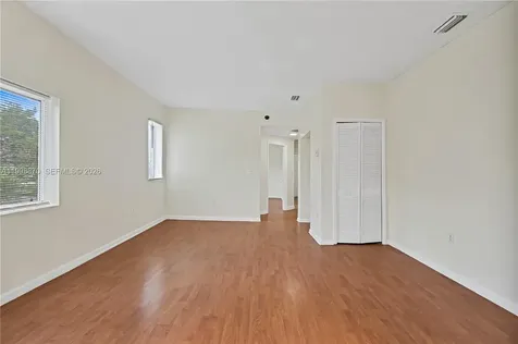109 NW 6th Avenue Miami FL 33128