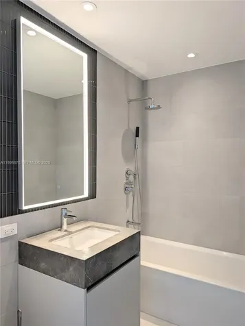 500 Alton Road Miami Beach FL 33139