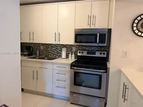 468 NE 206th Lane Miami FL 33179