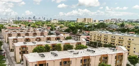 4841 NW 7th Street Miami FL 33126