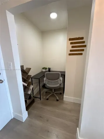 1825 W 44th Place Hialeah FL 33012