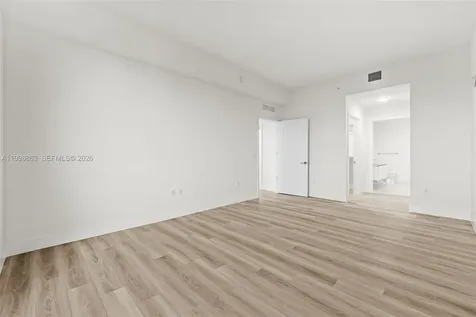 101 Diplomat Parkway Hallandale Beach FL 33009