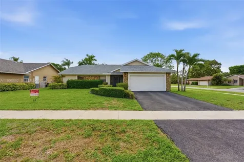 20823 Sugarloaf Lane Boca Raton FL 33428