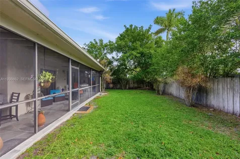 20823 Sugarloaf Lane Boca Raton FL 33428