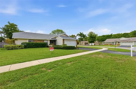 20823 Sugarloaf Lane Boca Raton FL 33428