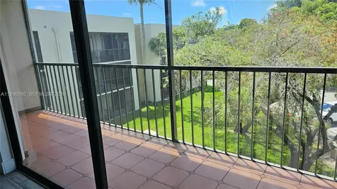 8075 SW 107th Avenue Miami FL 33173