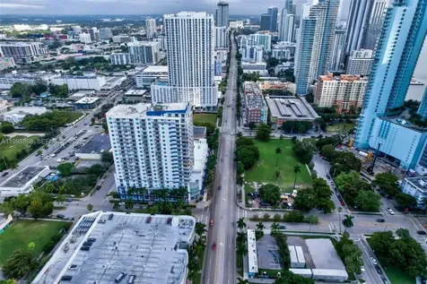 275 NE 18th Street Miami FL 33132