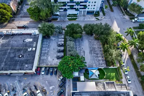 275 NE 18th Street Miami FL 33132