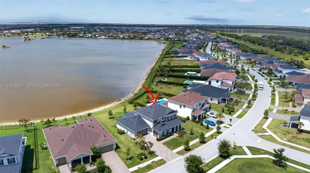 769 Hookline Circle Loxahatchee FL 33470