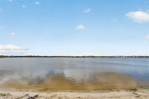 769 Hookline Circle Loxahatchee FL 33470