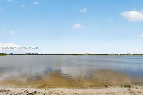 769 Hookline Circle Loxahatchee FL 33470