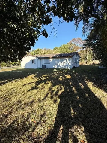 8772 SW 143rd Street Palmetto Bay FL 33176
