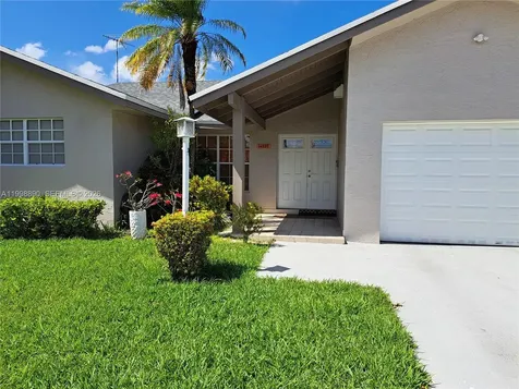 14527 SW 106th Terrace Miami FL 33186