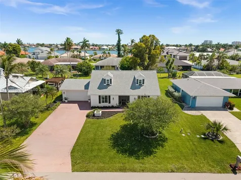 706 SW 51st Terrace Cape Coral FL 33914