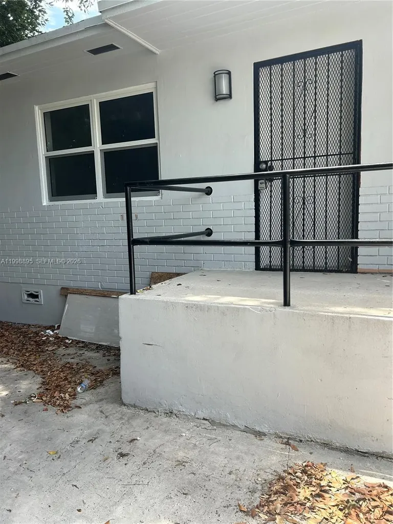 13425 NW 31st Avenue Opa-Locka FL 33054