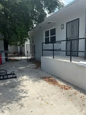 13425 NW 31st Avenue Opa-Locka FL 33054