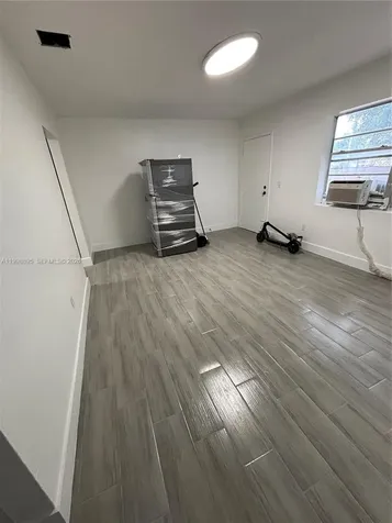 13425 NW 31st Avenue Opa-Locka FL 33054