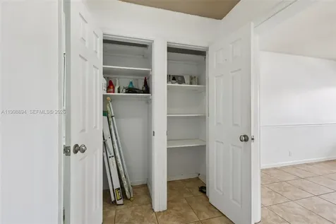 22 SE 3rd Terrace Dania Beach FL 33004