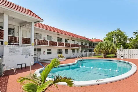 22 SE 3rd Terrace Dania Beach FL 33004