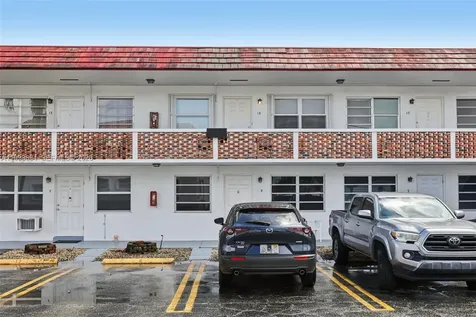 22 SE 3rd Terrace Dania Beach FL 33004