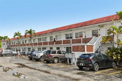 22 SE 3rd Terrace Dania Beach FL 33004