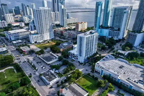 275 NE 18th Street Miami FL 33132