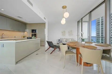 18975 Collins Avenue Sunny Isles Beach FL 33160