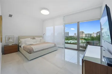 18975 Collins Avenue Sunny Isles Beach FL 33160
