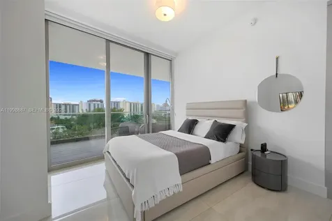 18975 Collins Avenue Sunny Isles Beach FL 33160