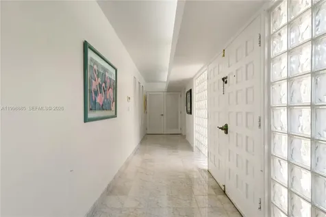 11490 SW 72nd Court Pinecrest FL 33156