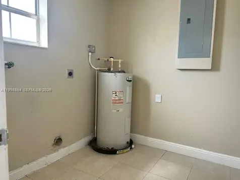 19922 NW 67th Place Hialeah FL 33015