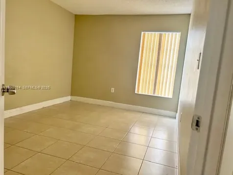19922 NW 67th Place Hialeah FL 33015