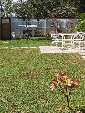 7121 Taft Street Hollywood FL 33024