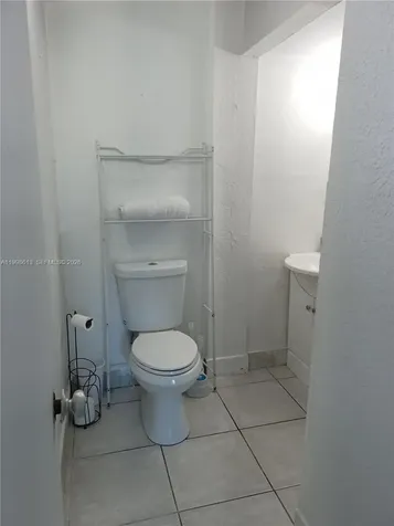 7121 Taft Street Hollywood FL 33024