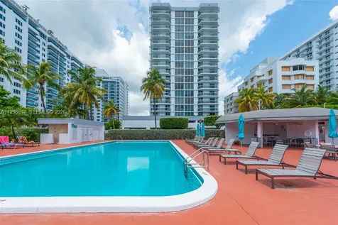 2401 Collins Avenue Miami Beach FL 33140