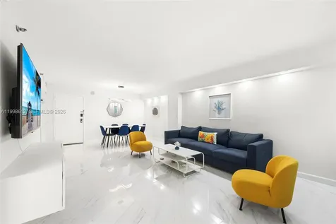 2401 Collins Avenue Miami Beach FL 33140