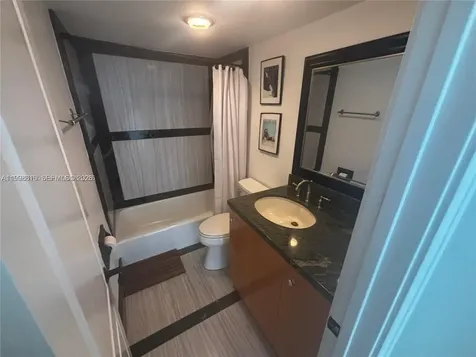 3901 S Ocean Drive Hollywood FL 33019