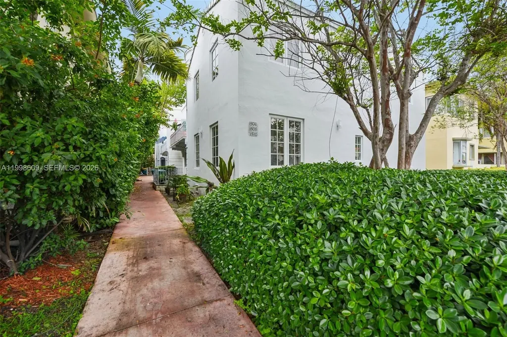 1510 Meridian Avenue Miami Beach FL 33139