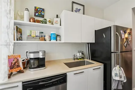1510 Meridian Avenue Miami Beach FL 33139