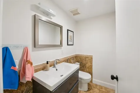 1510 Meridian Avenue Miami Beach FL 33139
