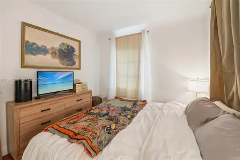 1510 Meridian Avenue Miami Beach FL 33139