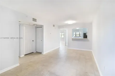 22801 SW 88th Place Cutler Bay FL 33190