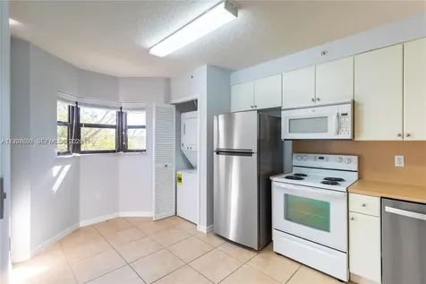 22801 SW 88th Place Cutler Bay FL 33190