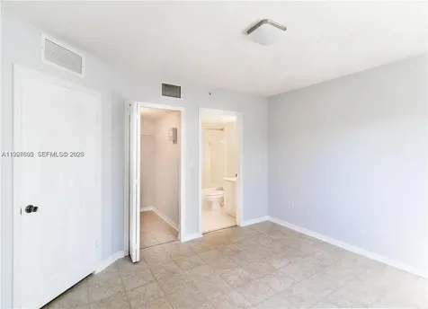 22801 SW 88th Place Cutler Bay FL 33190
