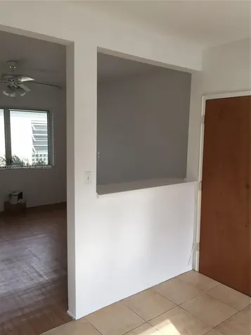 4740 Pine Tree Drive Miami Beach FL 33140