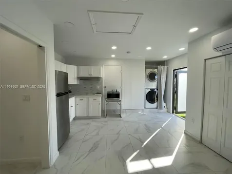3403 SW 150 Court Miami FL 33185